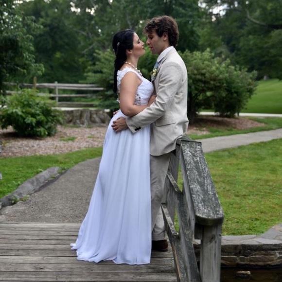 Meet your Posher, Jess!! - Picture 2 of 4